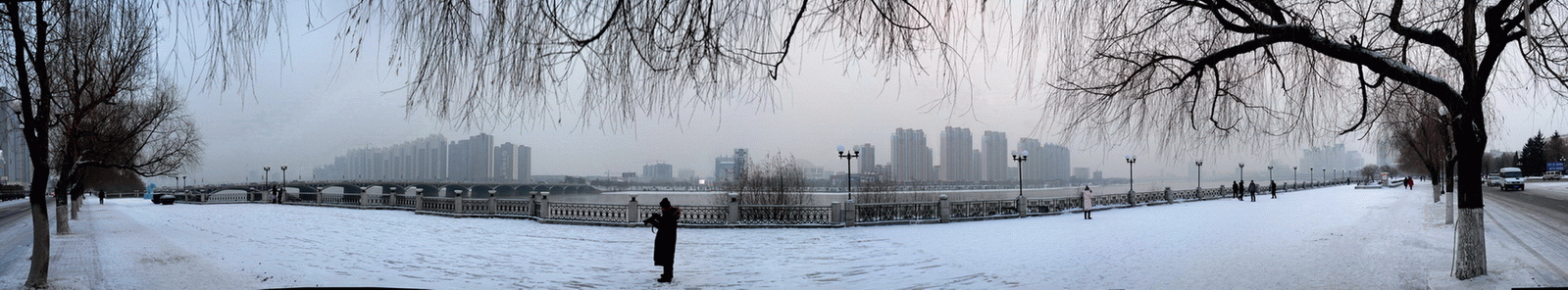 摄制：殷晓俊
日期：2011-01-11